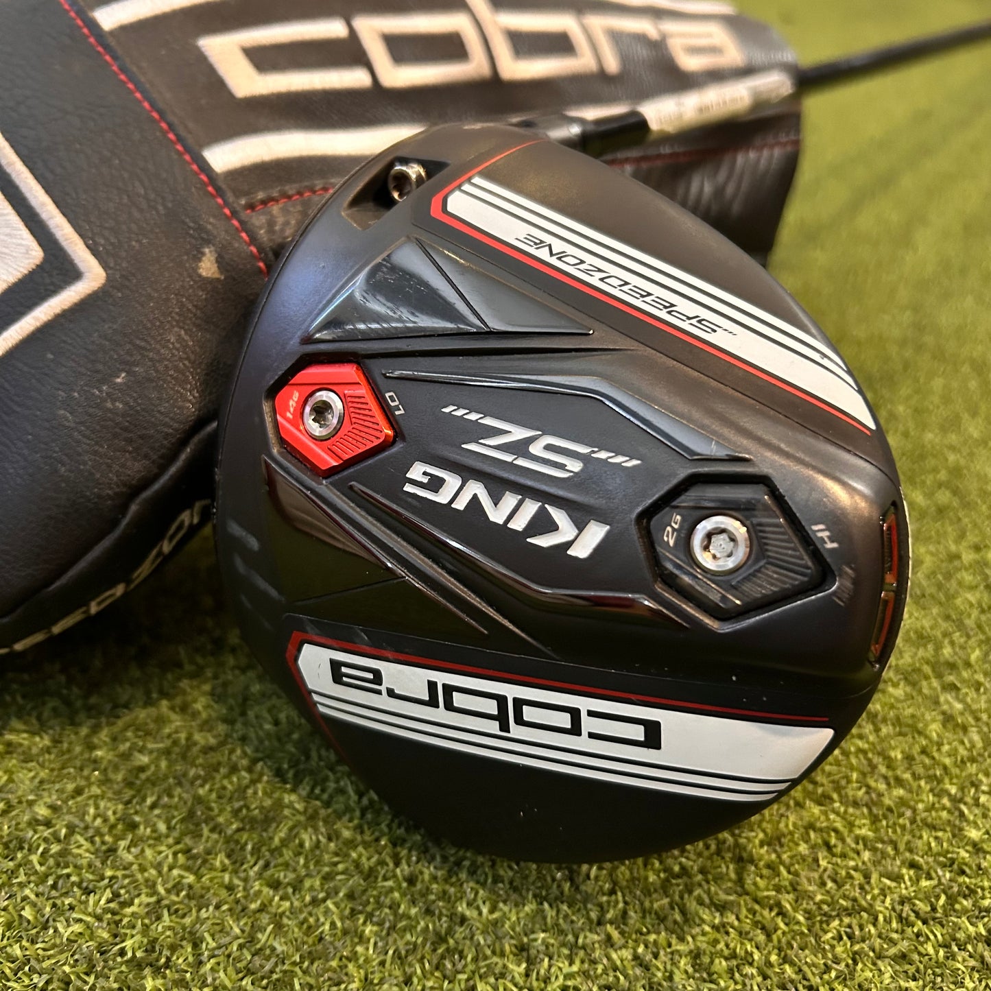 RH Cobra Speedzone Driver (9). Stiff Flex.