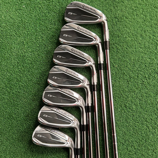RH Taylormade Qi Iron Set (5-PW, AW). Stiff Flex.