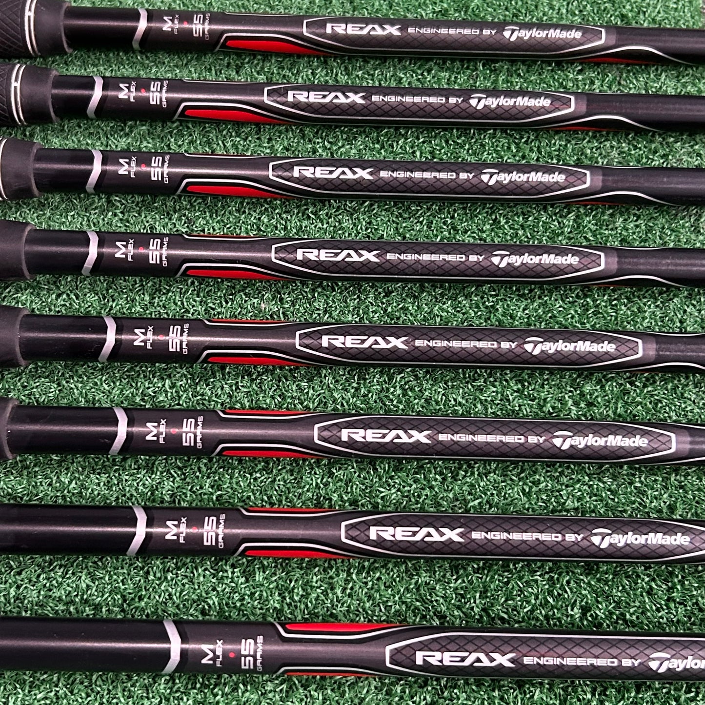 LH Taylormade M2 Tour Iron Set (4-PW, AW). Senior Flex.