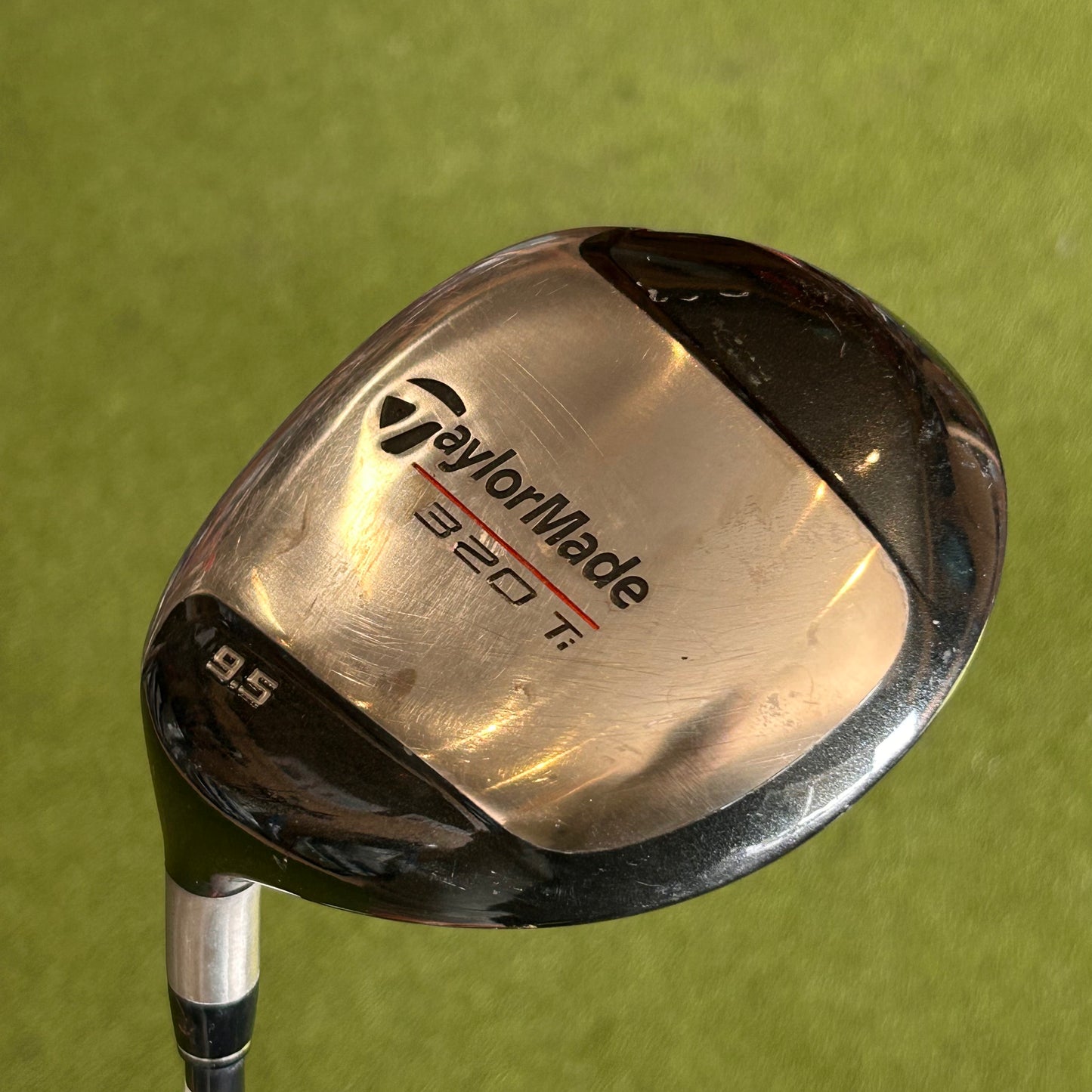 LH Taylormade 320 Ti Driver (9.5). Stiff Flex.