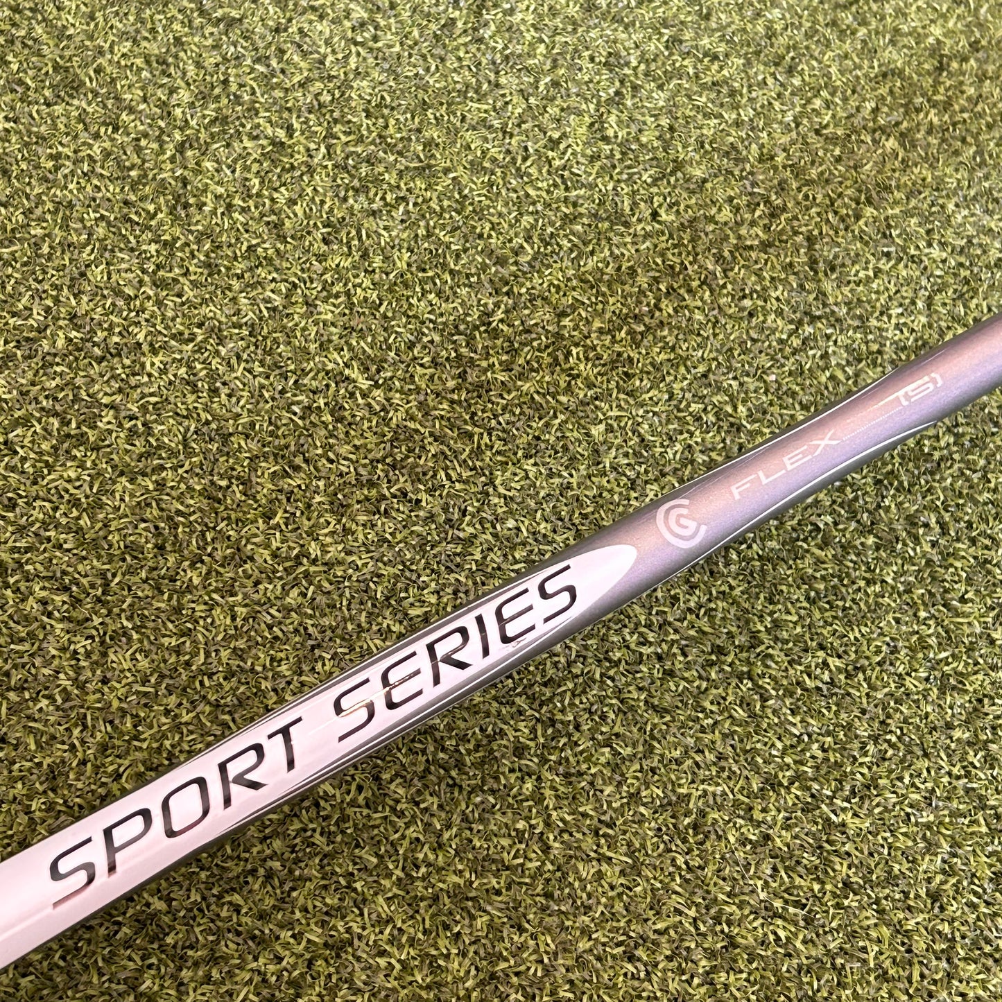 RH Cleveland Sport OS 410 Driver (9.5). Stiff Flex.