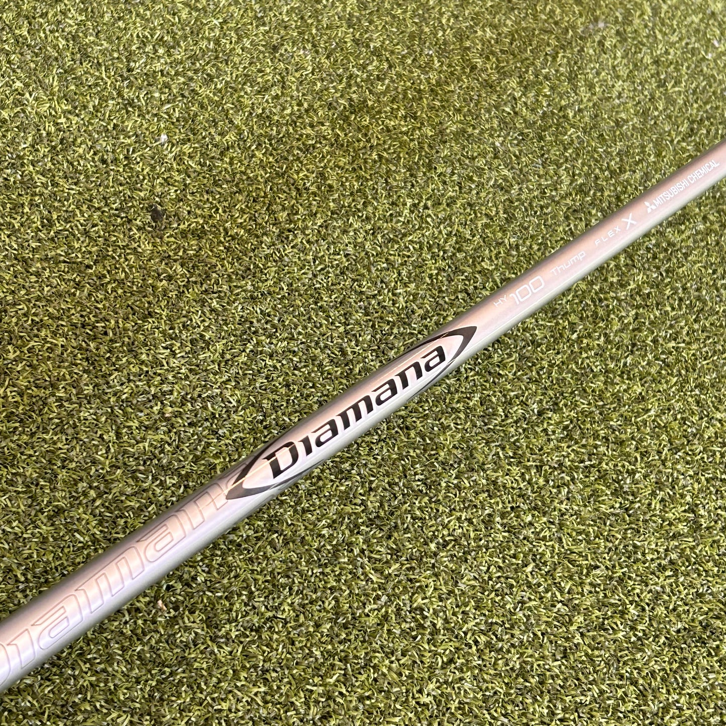 RH Taylormade Sim UDI Utility Iron. X Stiff Flex.