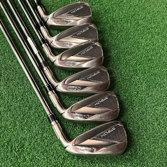 RH Taylormade Stealth Iron Set (5-PW). Stiff Flex