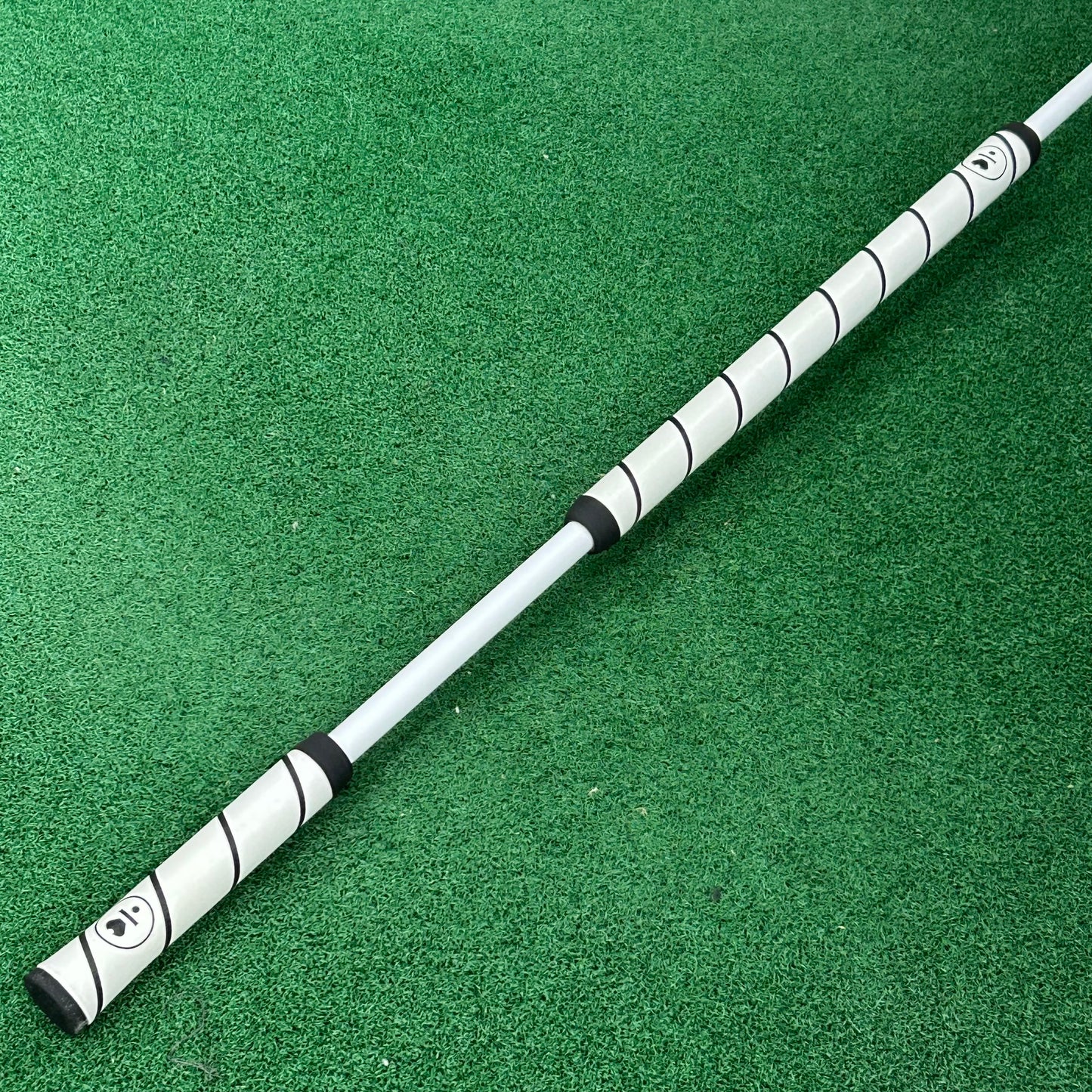 LH LabGolf Mezz.1 Max Broomstick Putter. 45in.