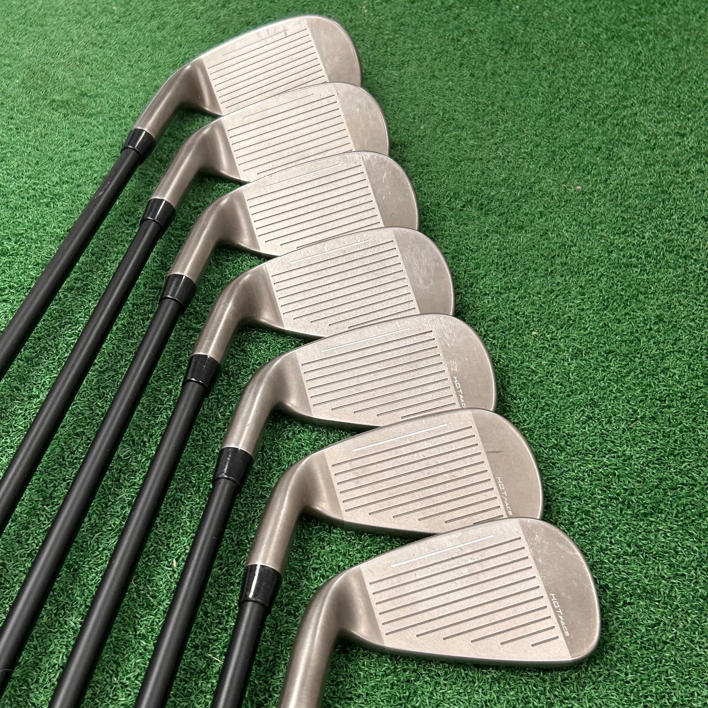 RH Cobra Darkspeed Iron Set (5-PW, GW). Regular Flex Graphite.