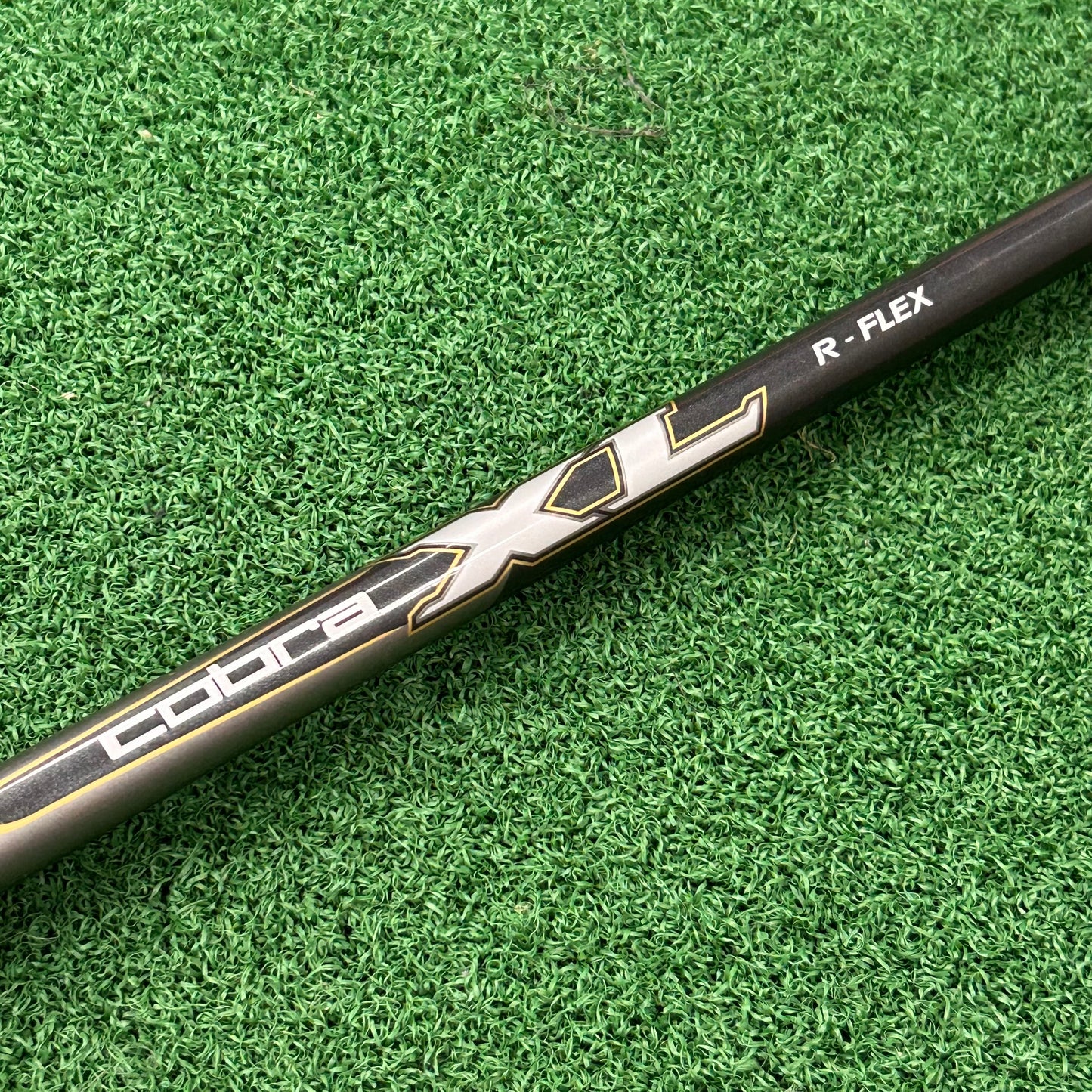 RH Cobra XL Speed Driver (10.5). Regular Flex.