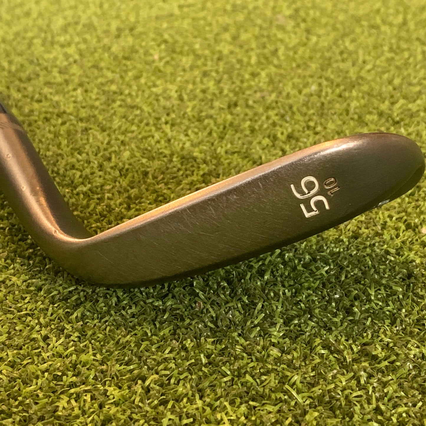 LH Titleist SM5 S Grind Raw Black (56) Wedge