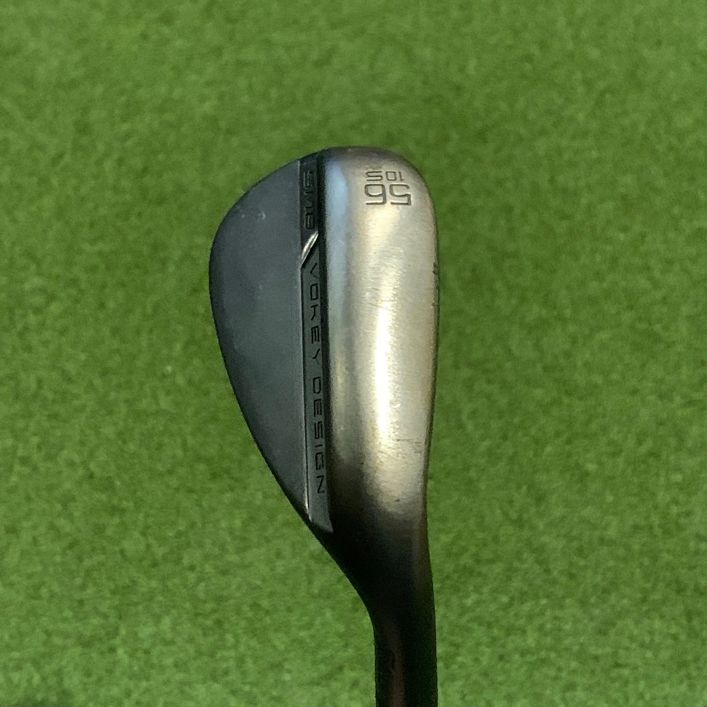 RH Titleist Vokey SM8 S Grind Wedge (56). Wedge Flex Steel.