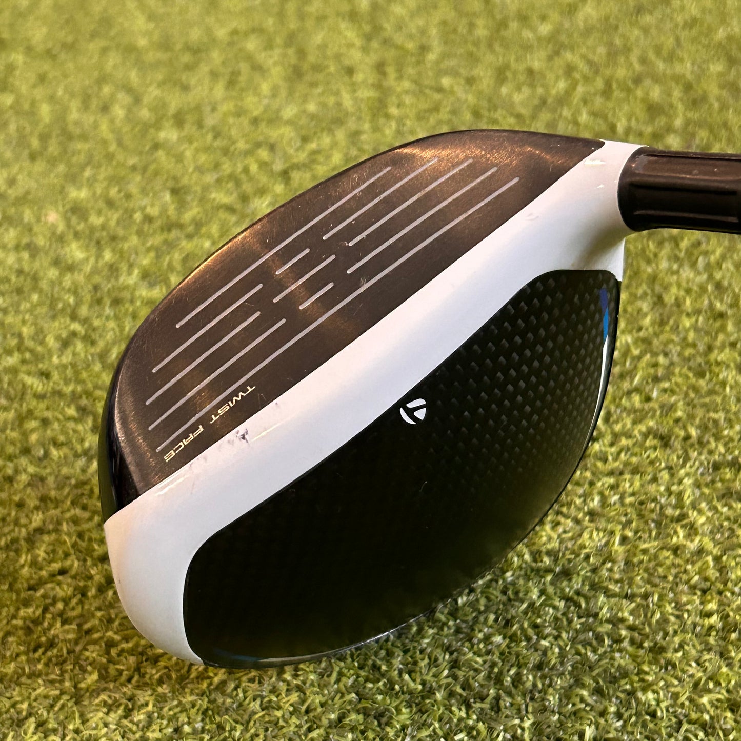 LH Taylormade Sim 2 Max 3 Wood. Regular Flex.