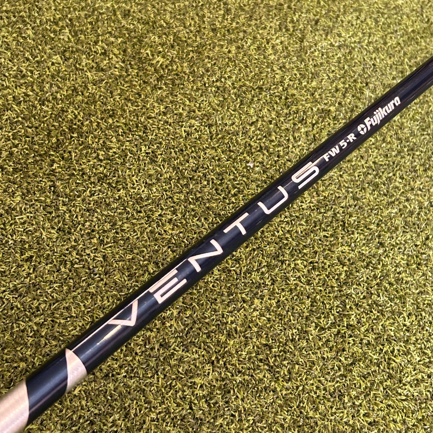 LH Taylormade Sim 2 Max 3 Wood. Regular Flex.