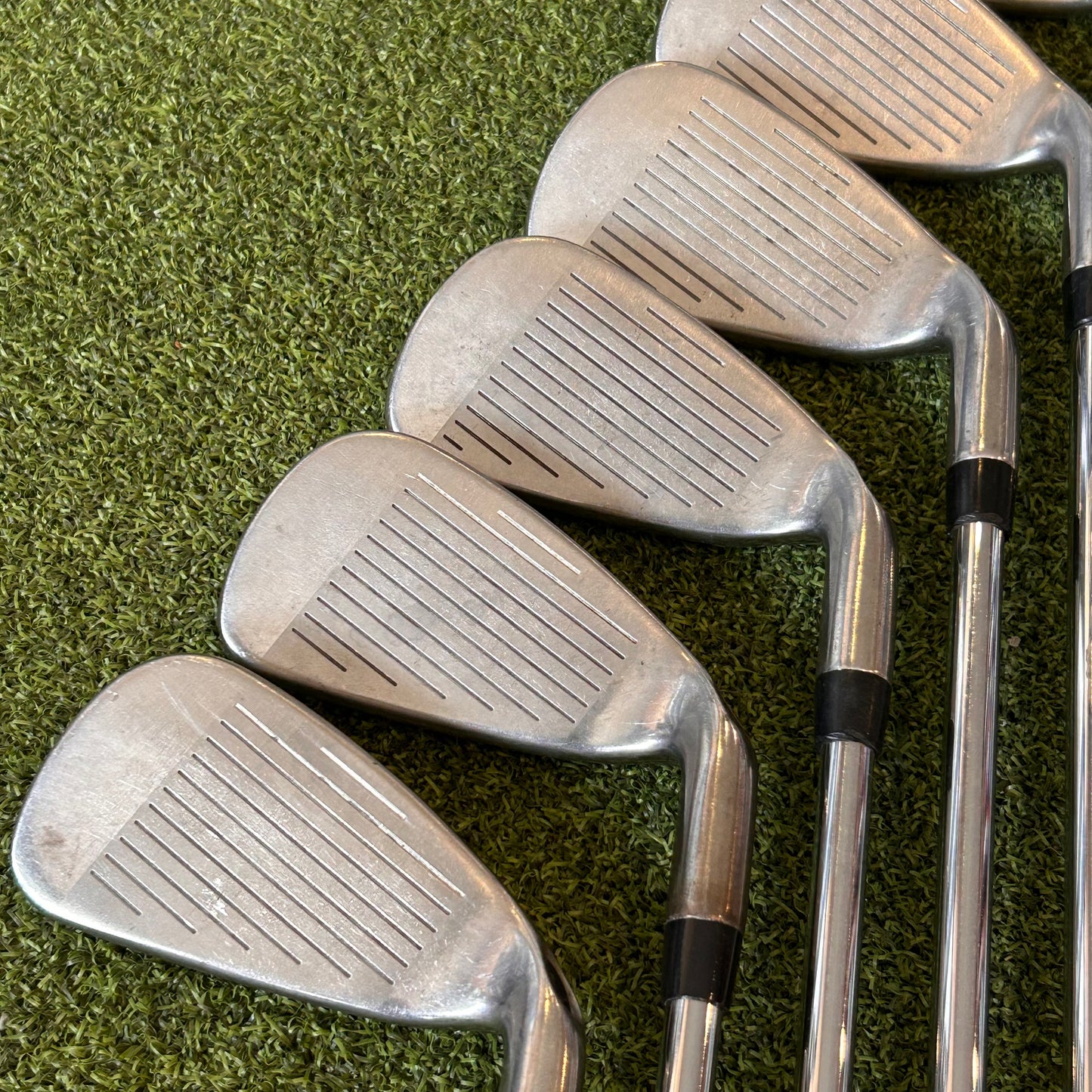 LH Callaway RAZR X HL Iron Set (4-PW, AW)