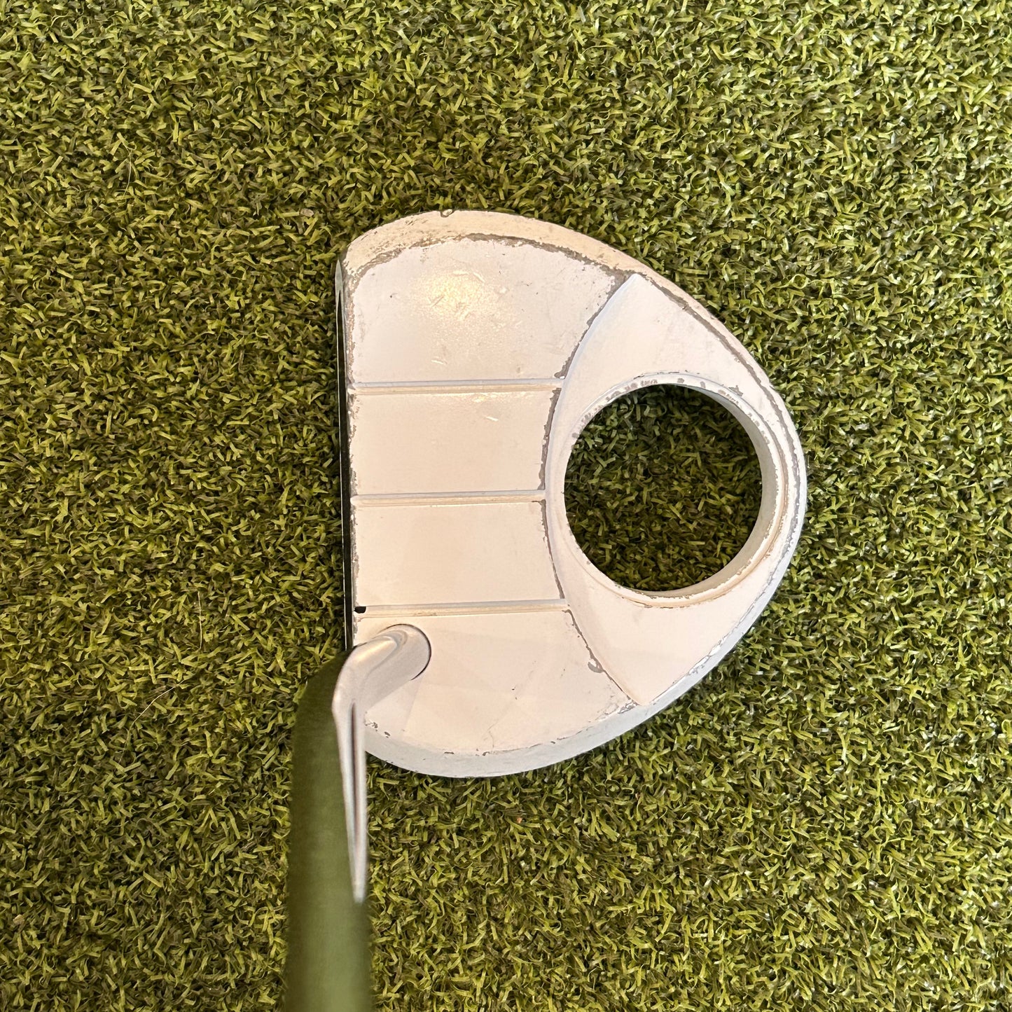 RH Taylormade Ghost Corza Putter. 34 IN.