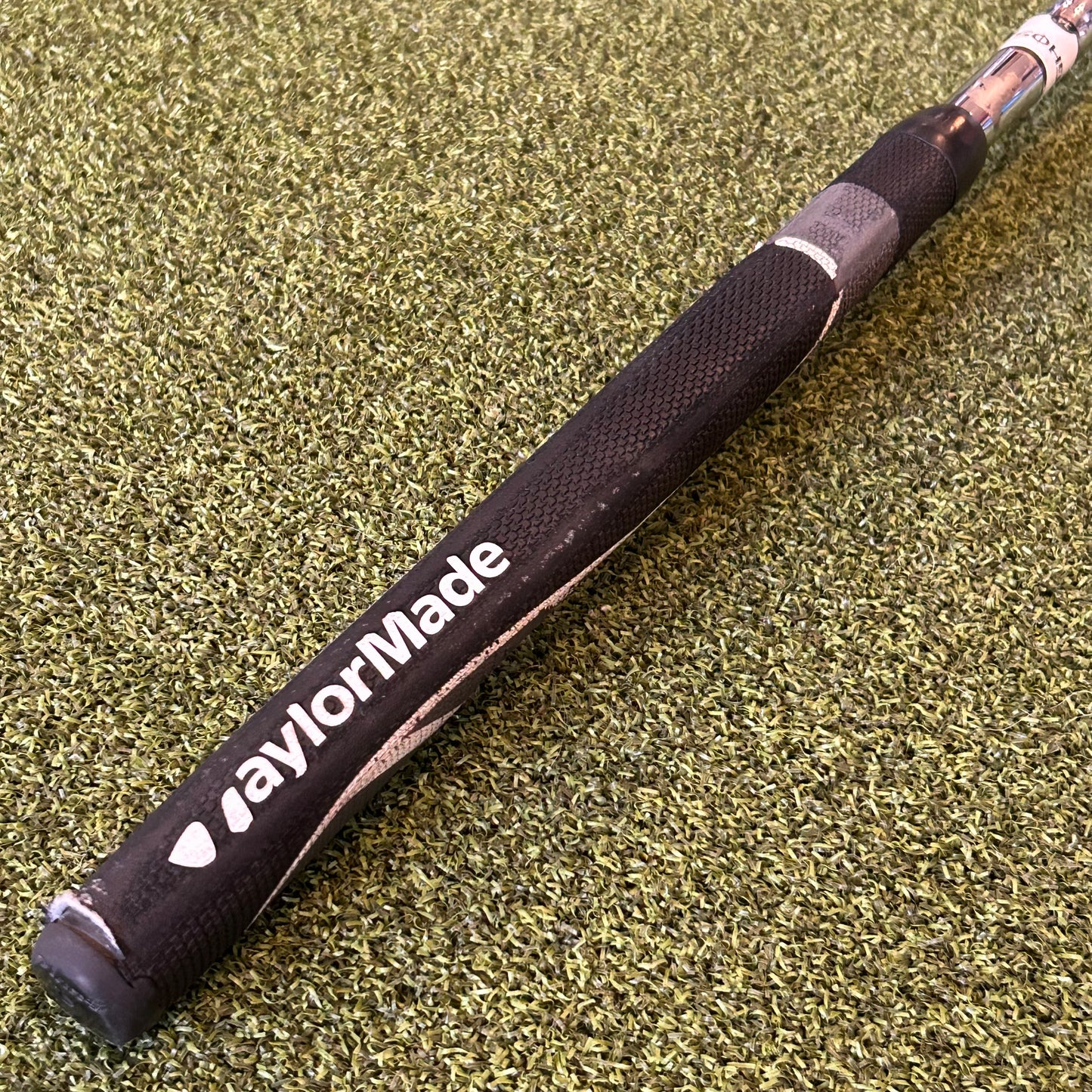 RH Taylormade Ghost Corza Putter. 34 IN.