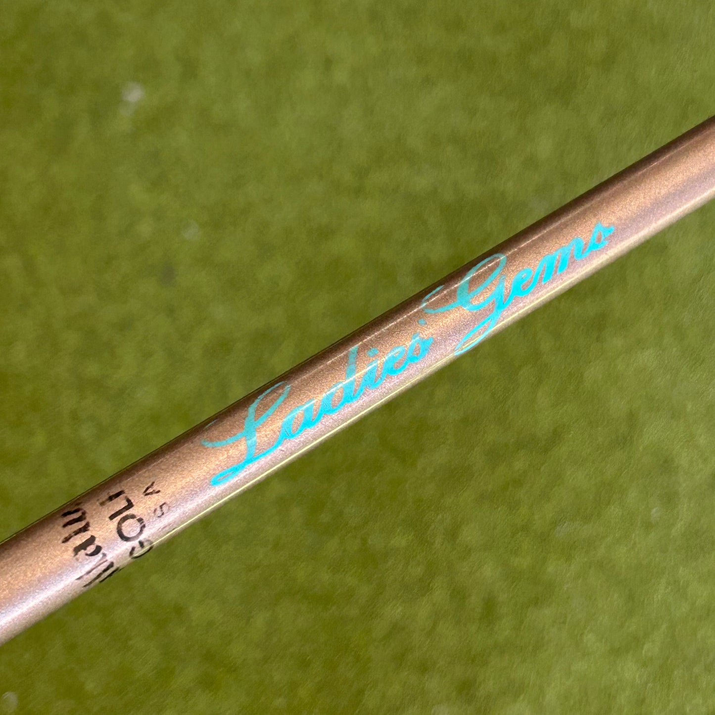 RH Women's Callaway Big Bertha Divine Nine 9 Wood. Ladies Flex.