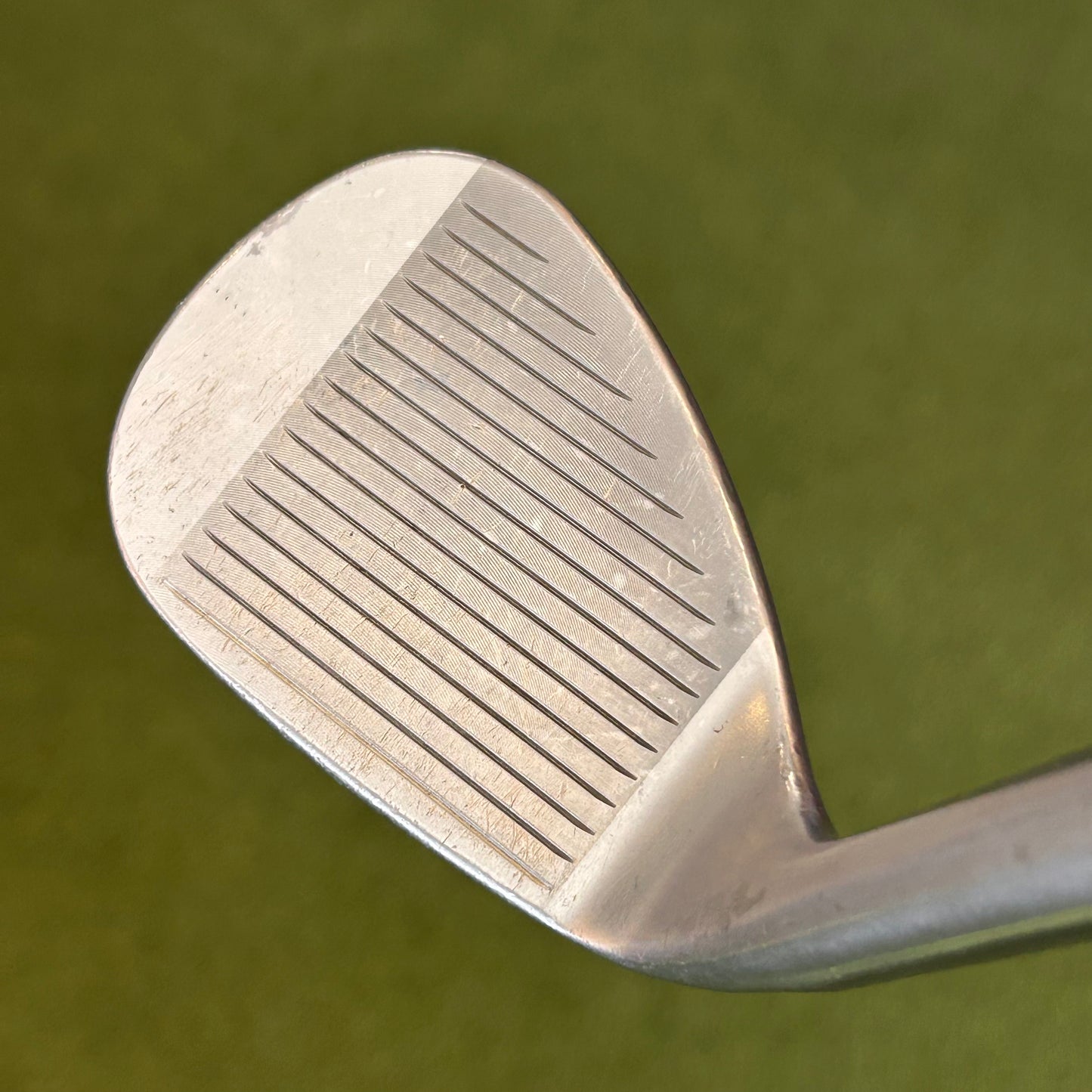 RH Ping Glide SS Black Dot Wedge (60). Steel Shaft.