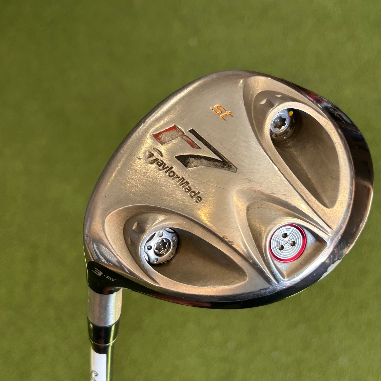 LH Taylormade R7 ST 3 Wood. Regular Flex.