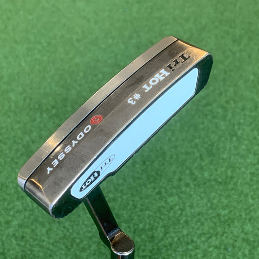 RH Odyssey Tri Hot #3 Putter. 33 IN.